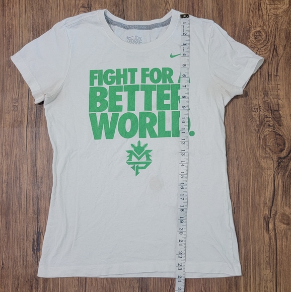 Nike Manny Pacquiao Better World Women's Fitted Graphic Tee - Size Medium - Picture 5 of 11